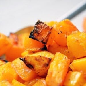 A plate of paleo and Whole30 roasted butternut squash.