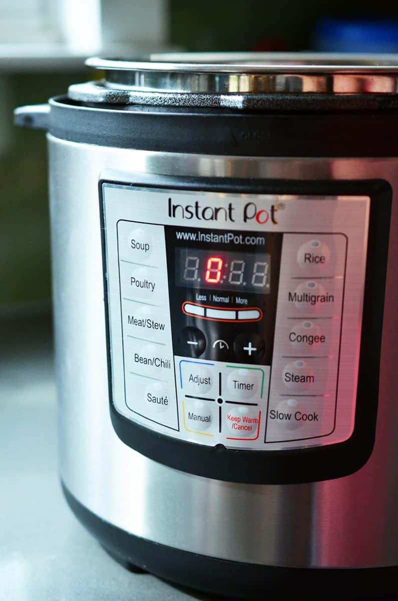A display of an Instant Pot 7-in-1 from the front.