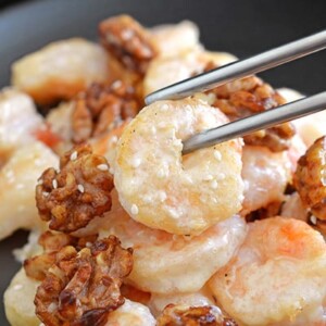 Paleo Walnut Shrimp by Michelle Tam / Nom Nom Paleo https://nomnompaleo.com