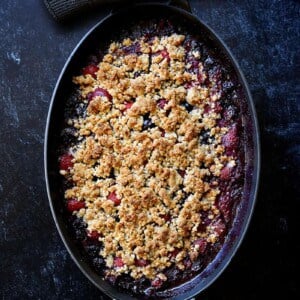 An overhead shot of a paleo and vegan berry crisp fresh out of the oven.